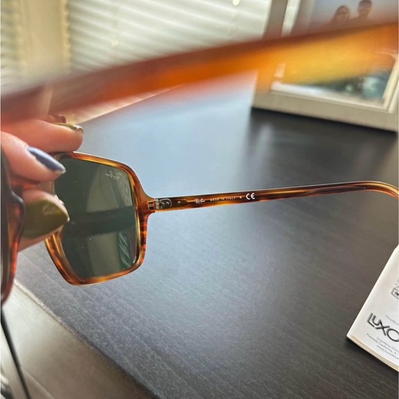 Ray-ban sunglasses - Picture 2 of 4